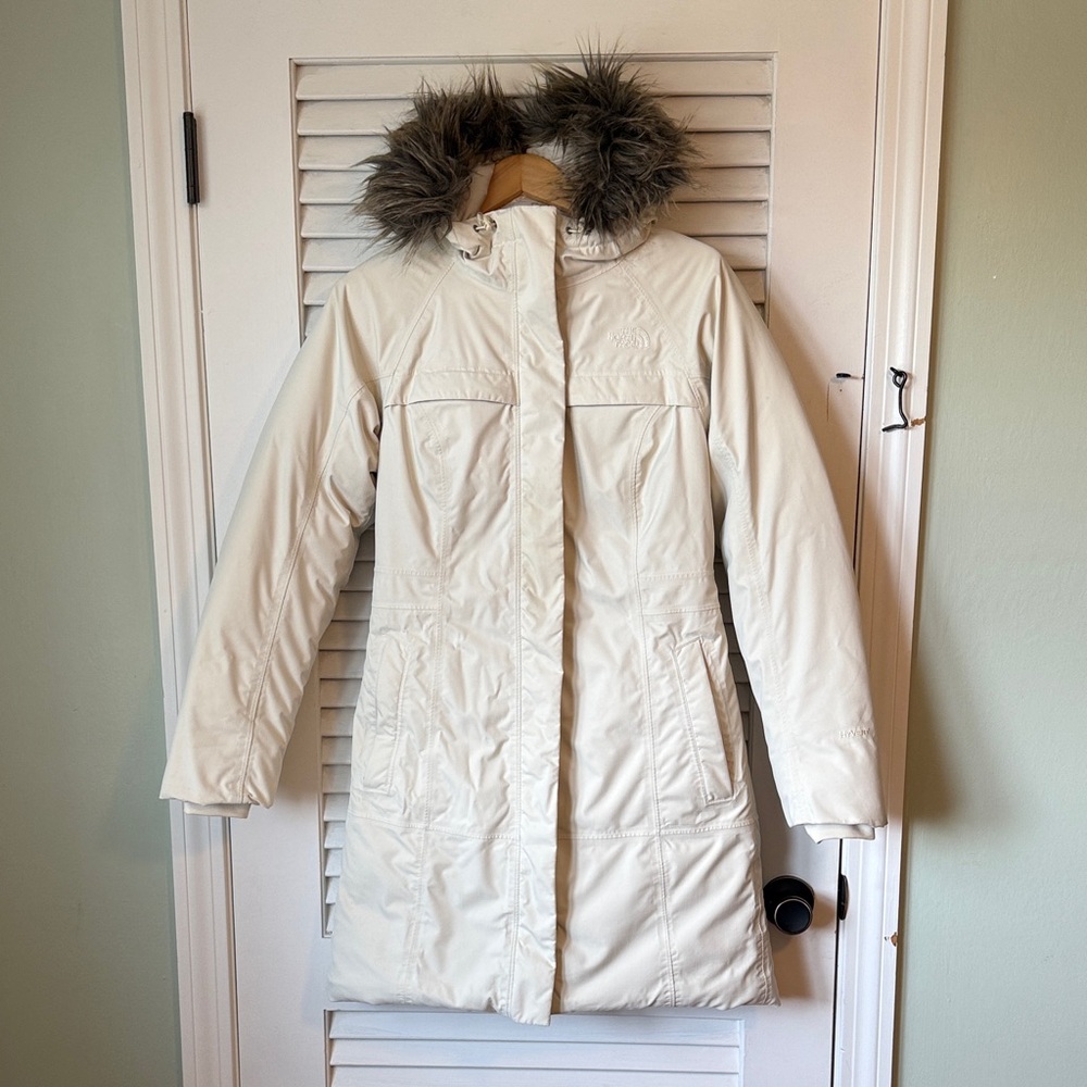 The North Face Women's White Fur-Trimmed Ski Jacket